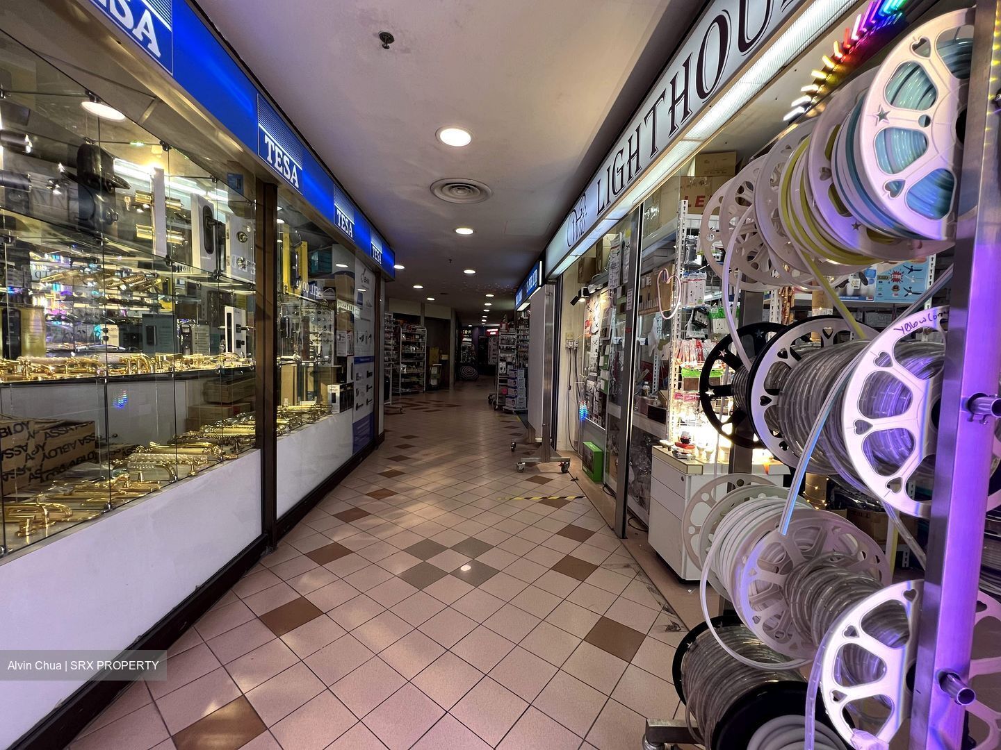 Sim Lim Tower (D8), Retail #475929851